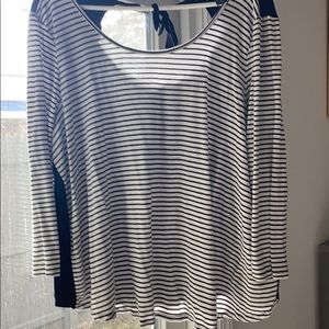 Forever21 new no tags black and white top 1X